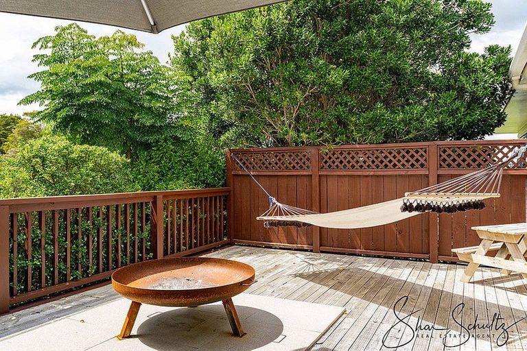 Photo of property in 1884 Paparoa Valley Road, Paparoa, 0571