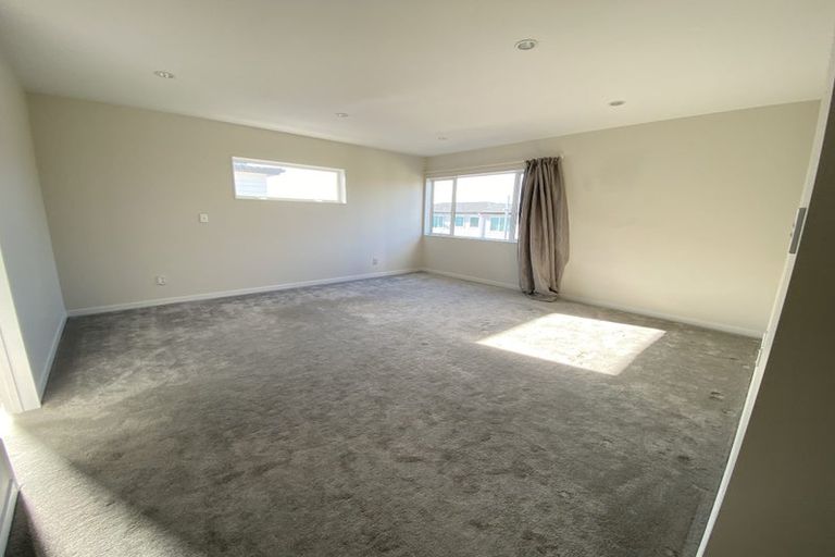 Photo of property in 43 Remuremu Street, Long Bay, Auckland, 0630