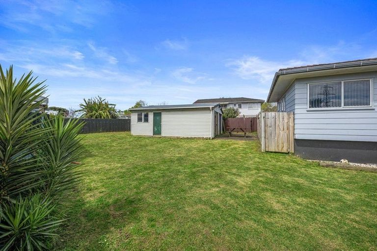 Photo of property in 5 Jontue Place, Clover Park, Auckland, 2019