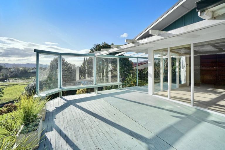 Photo of property in 2 Barrow Place, Te Puke, 3119