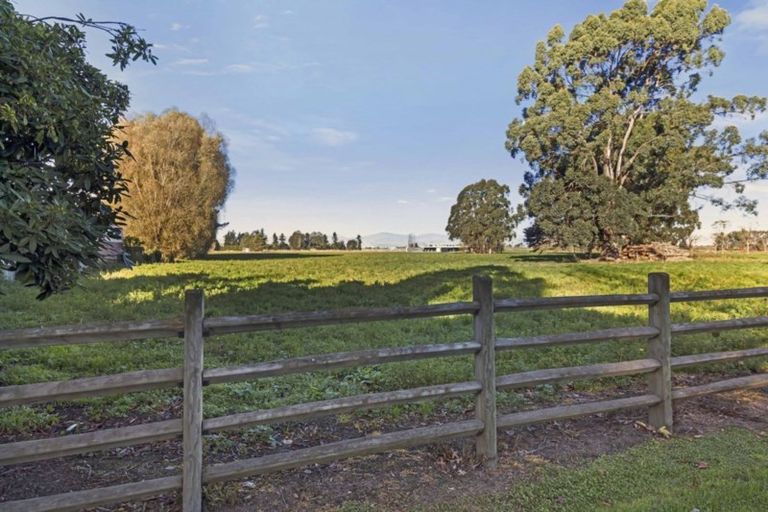 Photo of property in 420 Pound Road, Yaldhurst, Christchurch, 7676