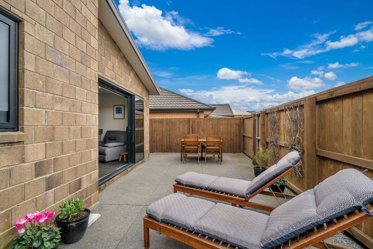 Photo of property in 19 Tangy Loch Lane, Broomfield, Christchurch, 8042