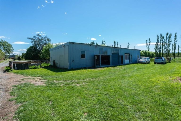 Photo of property in 142 Merton Road, Fernside, Rangiora, 7471