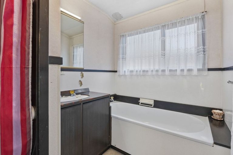 Photo of property in 1/123 Glamorgan Drive, Torbay, Auckland, 0630