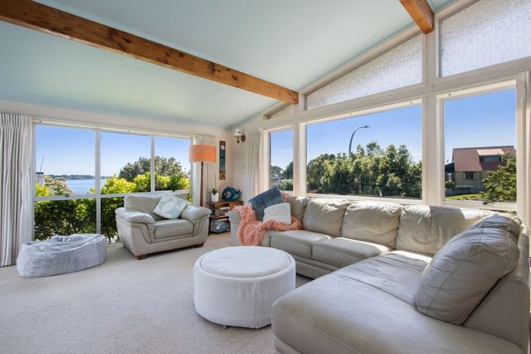 Photo of property in 5 Moana Drive, Tanners Point, Katikati, 3177