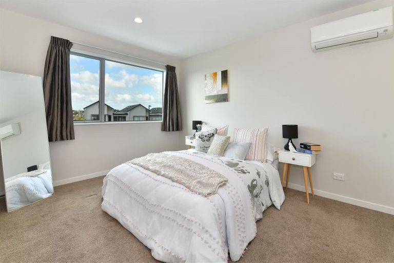 Photo of property in 23 Galbraith Greens, Silverdale, 0932