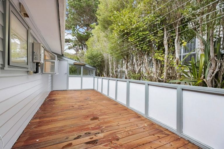 Photo of property in 14 Glen Alton Avenue, Paparangi, Wellington, 6037