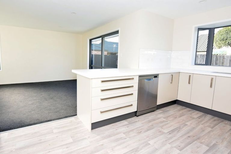 Photo of property in 21b Quantock Place, Burwood, Christchurch, 8083