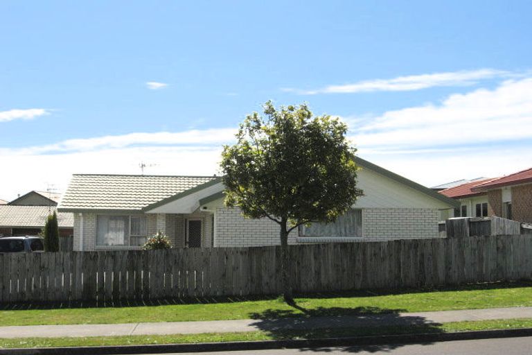 Photo of property in 23 Thornlea Drive, Welcome Bay, Tauranga, 3112