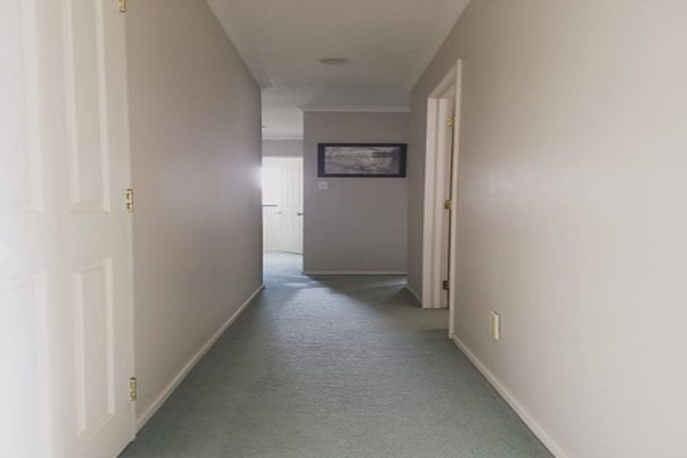 Photo of property in 19 Limerick Place, Dannemora, Auckland, 2016