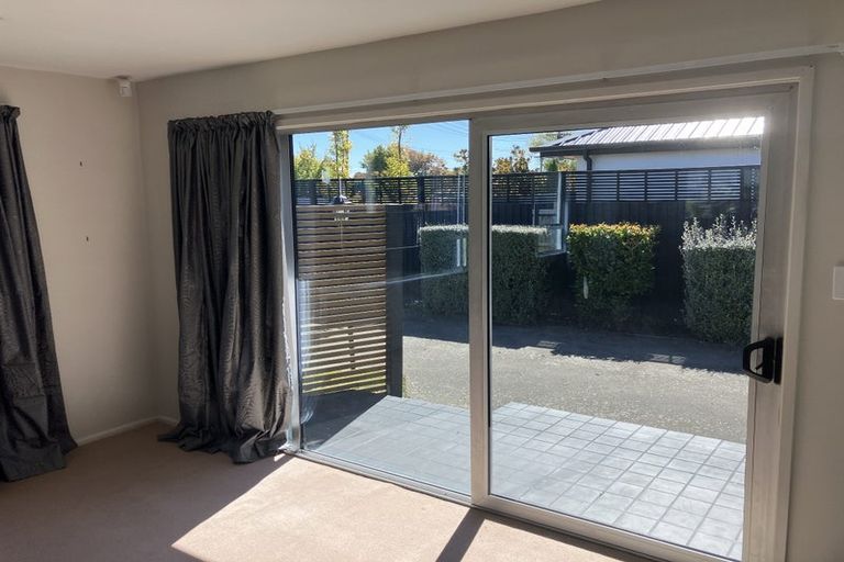 Photo of property in 1/4 Kotare Street, Fendalton, Christchurch, 8041