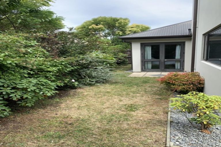 Photo of property in 130 Ilam Road, Ilam, Christchurch, 8041