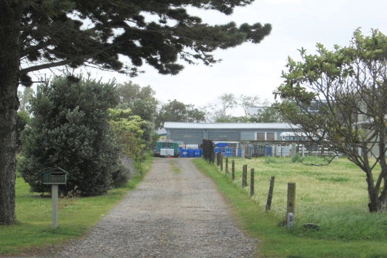 Photo of property in 131 Awapuni Road, Awapuni, Gisborne, 4010