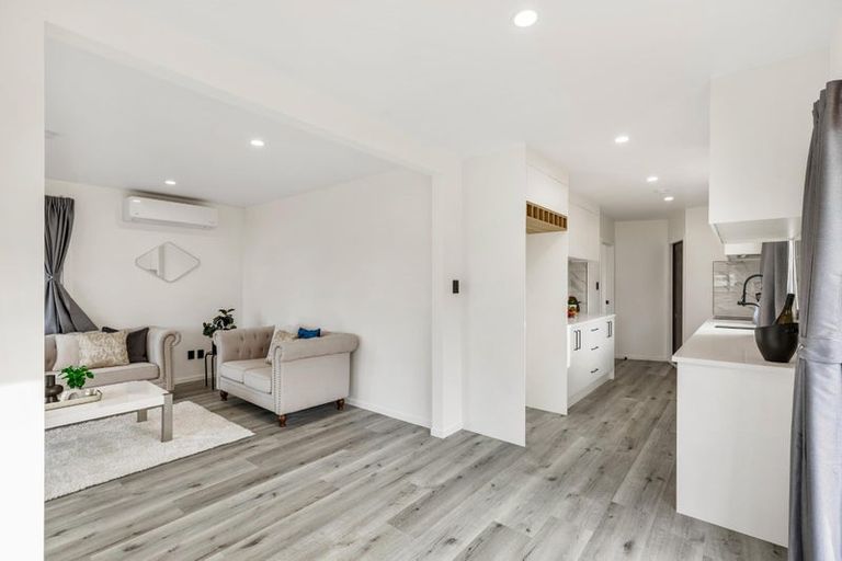 Photo of property in 38 Meilland Place, Glen Eden, Auckland, 0602