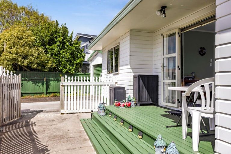 Photo of property in 57 Murray Avenue, Hawera, 4610