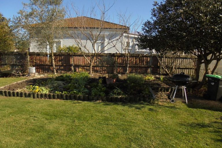 Photo of property in 35 Chapel Street, Papanui, Christchurch, 8053