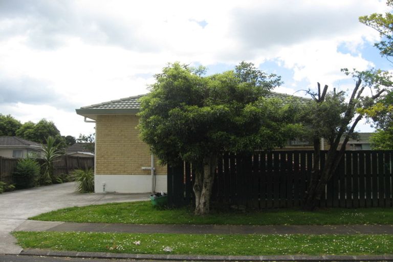 Photo of property in 3a Benton Place, Manurewa, Auckland, 2102