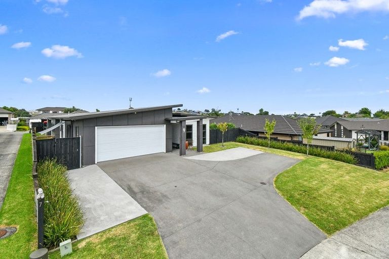 Photo of property in 9 Searle Drive, Patumahoe, Pukekohe, 2679