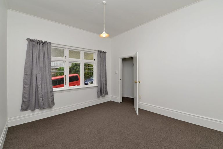 Photo of property in 12 Devon Street, Aro Valley, Wellington, 6021