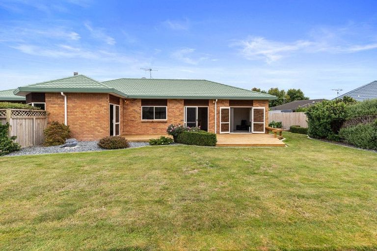 Photo of property in 31 Cate Road, Rototuna North, Hamilton, 3210