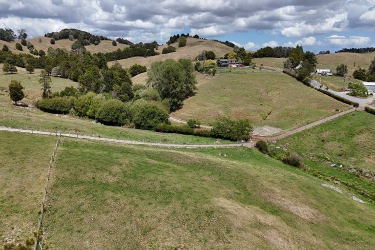 Photo of property in 123 Whakapirau Road, Wellsford, 0973