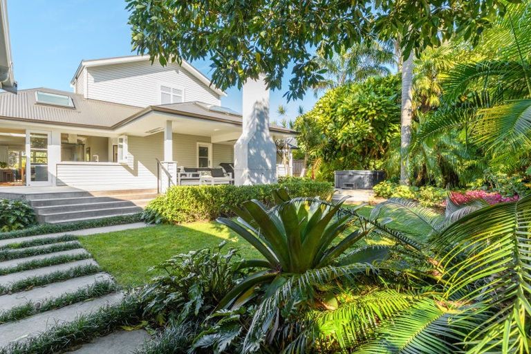 Photo of property in 77 Milton Road, Otumoetai, Tauranga, 3110