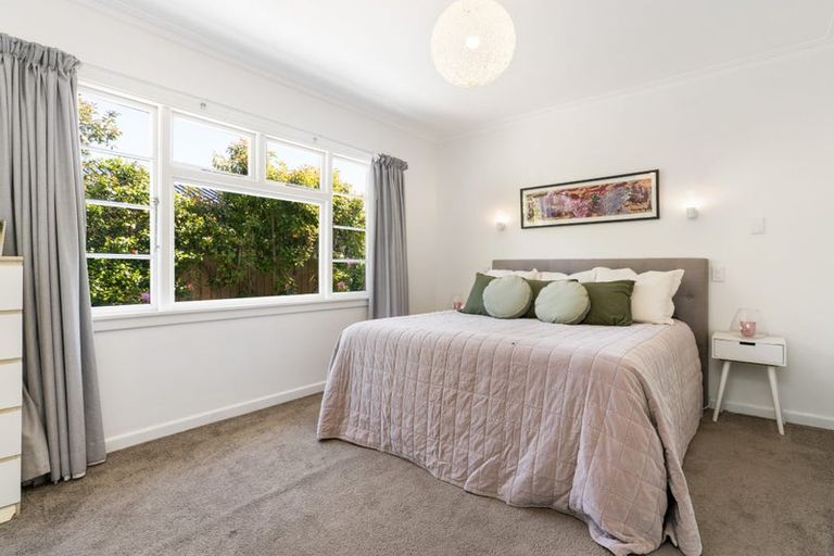 Photo of property in 37 Tainui Street, Somerfield, Christchurch, 8024