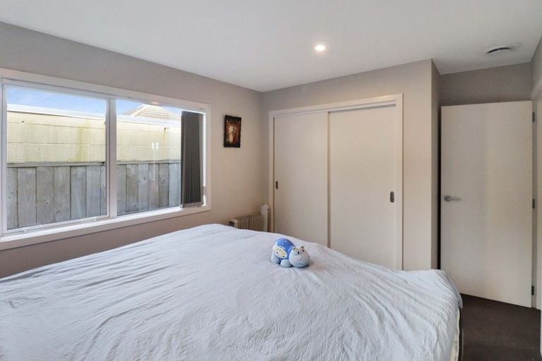 Photo of property in 6 Okoutu Lane, Moera, Lower Hutt, 5010