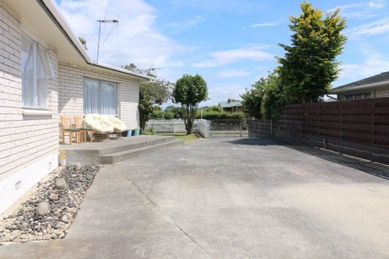 Photo of property in 36 Herbert Avenue, Cloverlea, Palmerston North, 4412