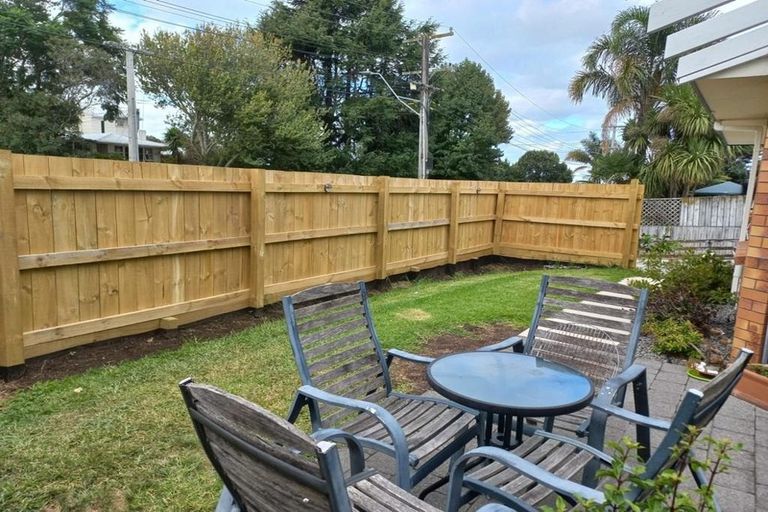 Photo of property in 8 Lynwood Place, Brookfield, Tauranga, 3110