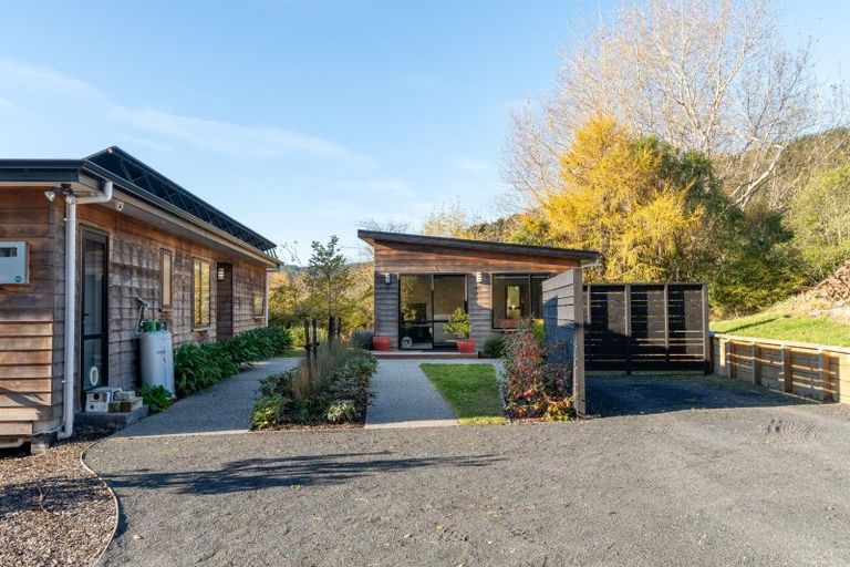 Photo of property in 3 Barton Street, Brockville, Dunedin, 9011