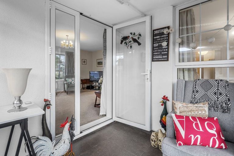 Photo of property in 1/15 Tudor Avenue, Ilam, Christchurch, 8041