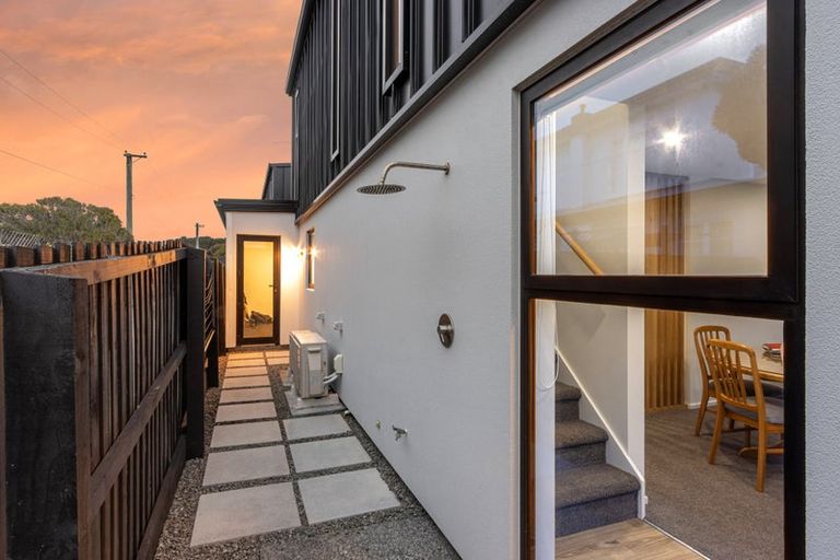 Photo of property in 164a Marine Parade, New Brighton, Christchurch, 8083