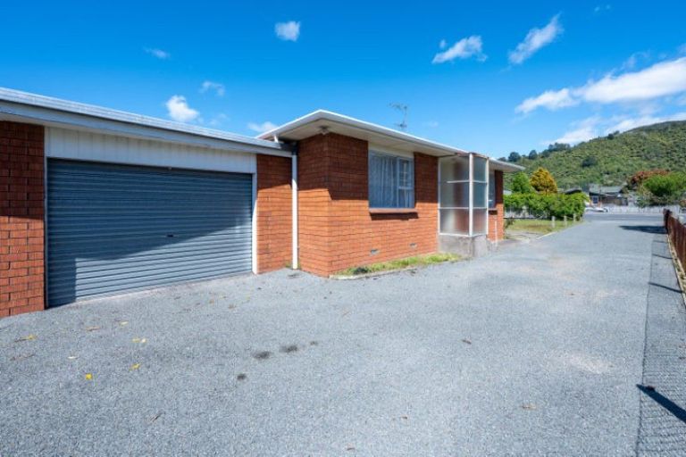 Photo of property in 105a Fairy Springs Road, Fairy Springs, Rotorua, 3015
