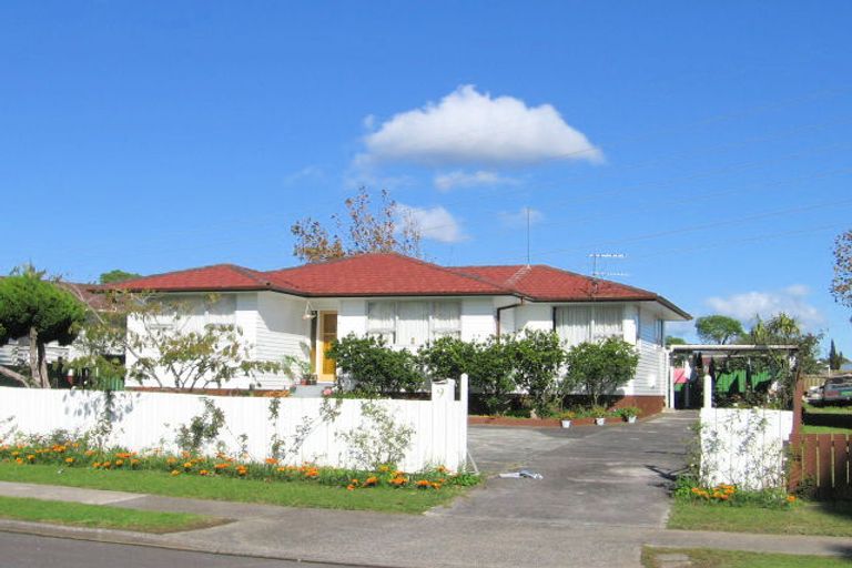 Photo of property in 9 Bahama Place, Clover Park, Auckland, 2023