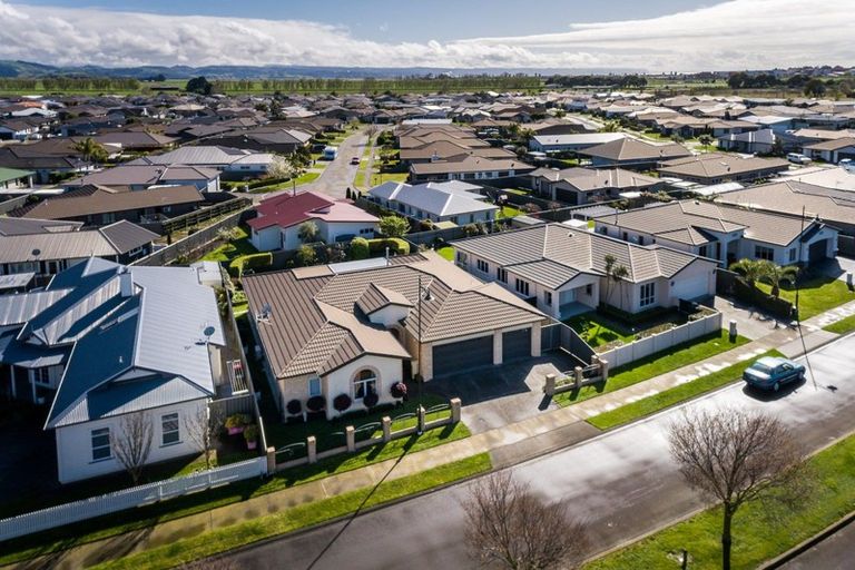 Photo of property in 24 Pacific Avenue, Poraiti, Napier, 4112
