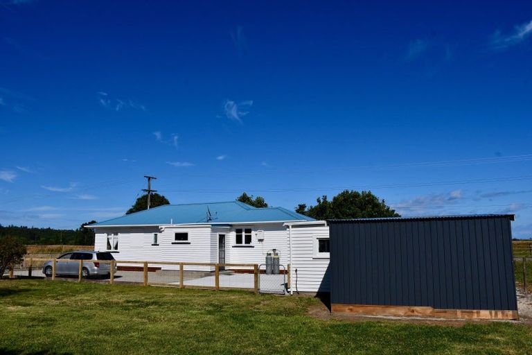 Photo of property in 14 Curries Road, Karamea, 7893