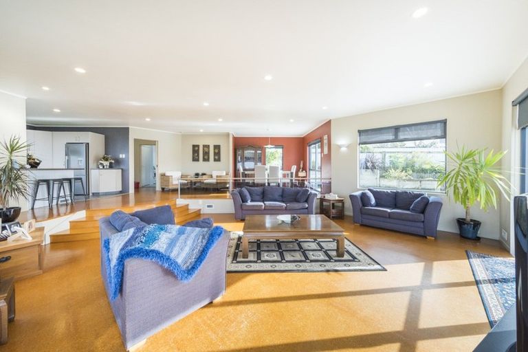 Photo of property in 5 Cobbe Crescent, Feilding, 4702