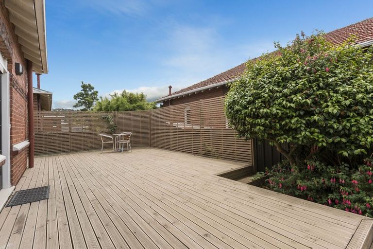 Photo of property in 272 Macandrew Road, Forbury, Dunedin, 9012