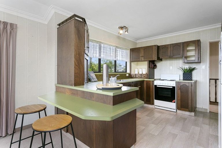 Photo of property in 3 Drayton Place, Leamington, Cambridge, 3432