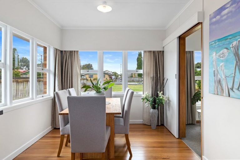 Photo of property in 127 Studholme Street, Morrinsville, 3300