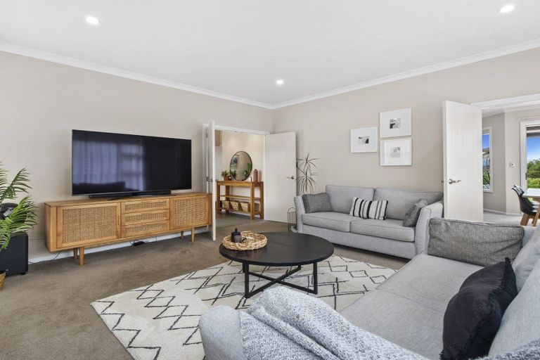 Photo of property in 56 Rexford Heights, Pyes Pa, Tauranga, 3112