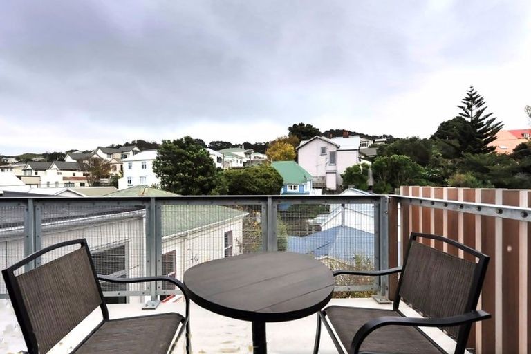 Photo of property in Masina Apartments, 303/80 Riddiford Street, Newtown, Wellington, 6021