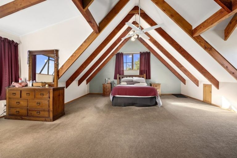 Photo of property in 21 Baltimore Crescent, Totara Park, Upper Hutt, 5018