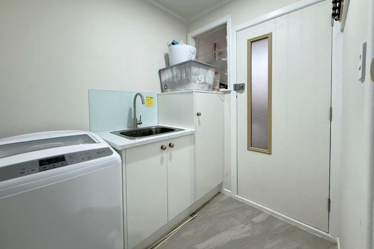 Photo of property in 6/33 Kitchener Road, Sandringham, Auckland, 1025