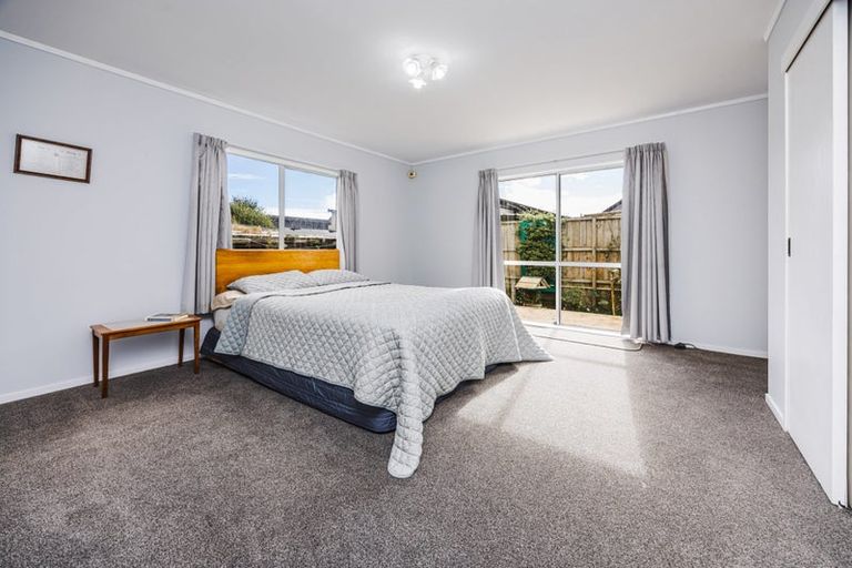 Photo of property in 52a Cosgrave Road, Papakura, 2110