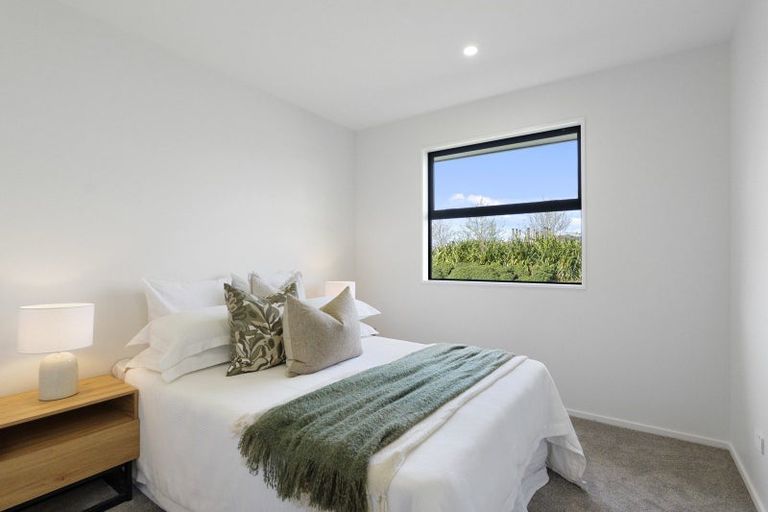 Photo of property in 69 Milns Road, Halswell, Christchurch, 8025