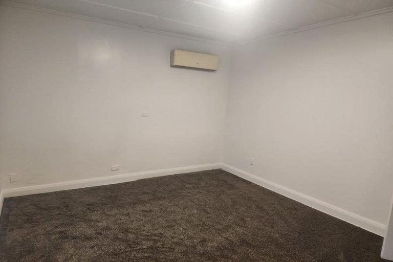 Photo of property in 48 North Avon Road, Richmond, Christchurch, 8013