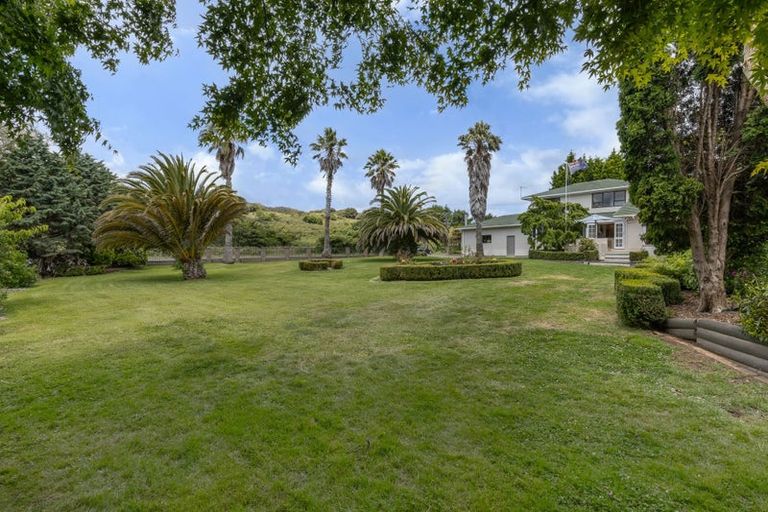 Photo of property in 21 Matai Road, Raumati South, Paraparaumu, 5032