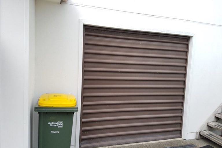 Photo of property in 221 Sunnynook Road, Wairau Valley, Auckland, 0627